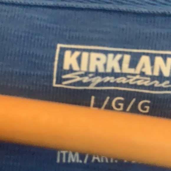 Top - Picture 2 of 3